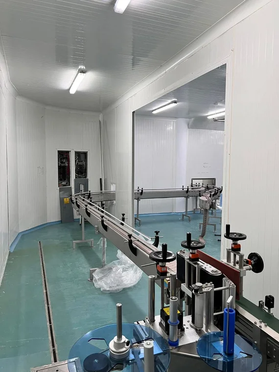 Agua purificada como vehículo de la fórmula CRH
